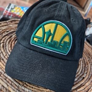 Mitchell & Ness Black Cap with Gold Embroidery